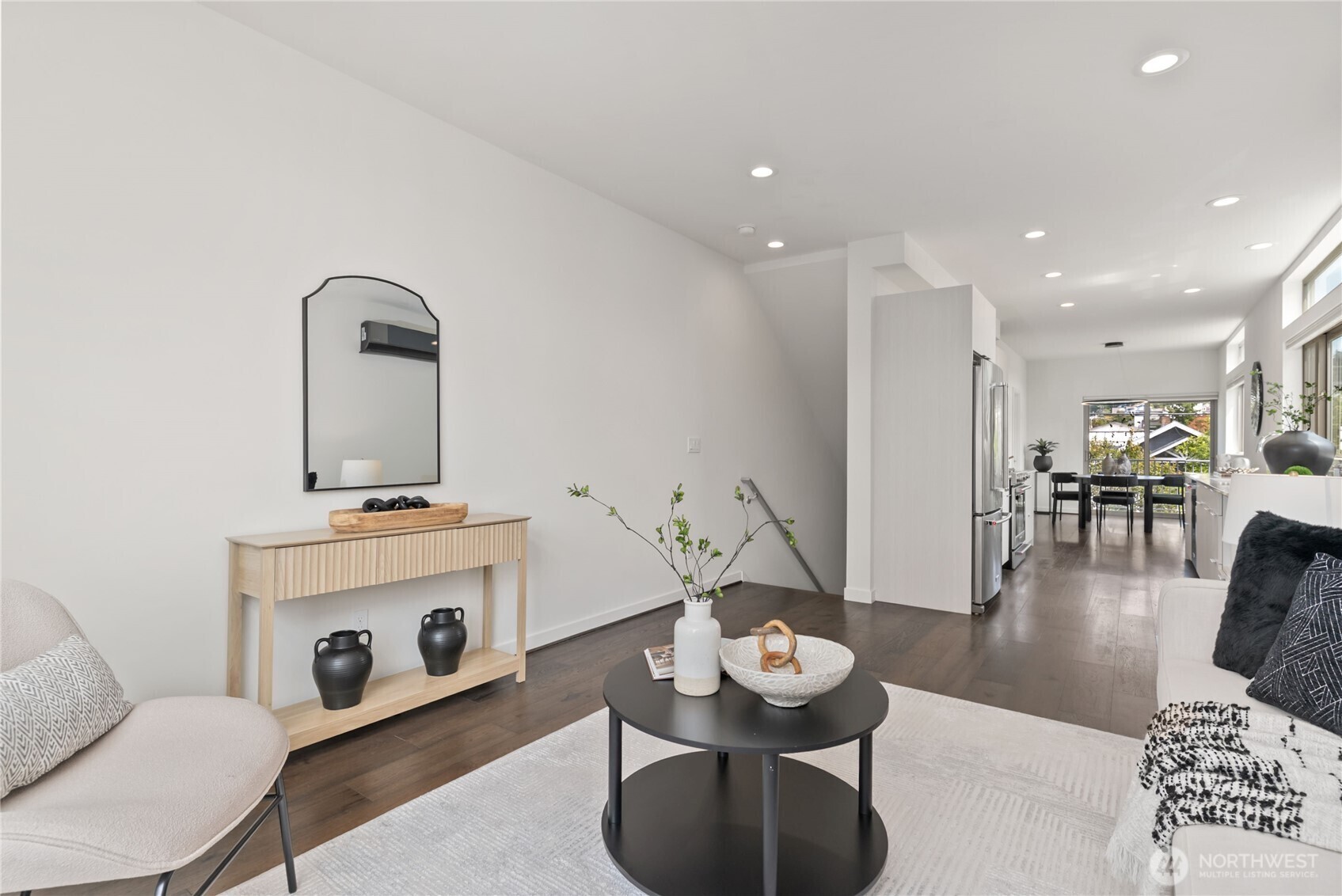 Property Photo: 3027 62 Avenue SW WA 98116