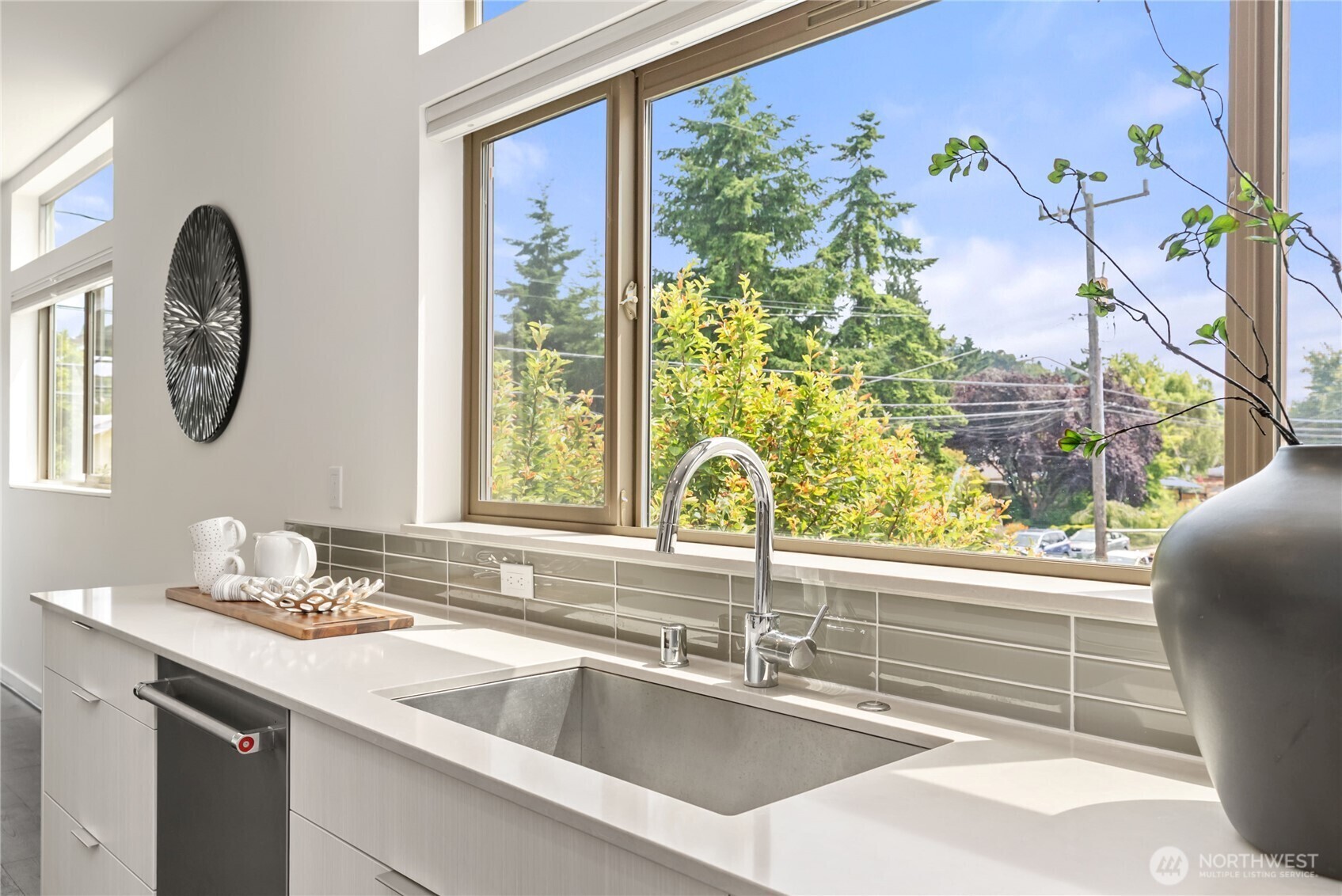 Property Photo:  3027  62 Avenue SW  WA 98116 