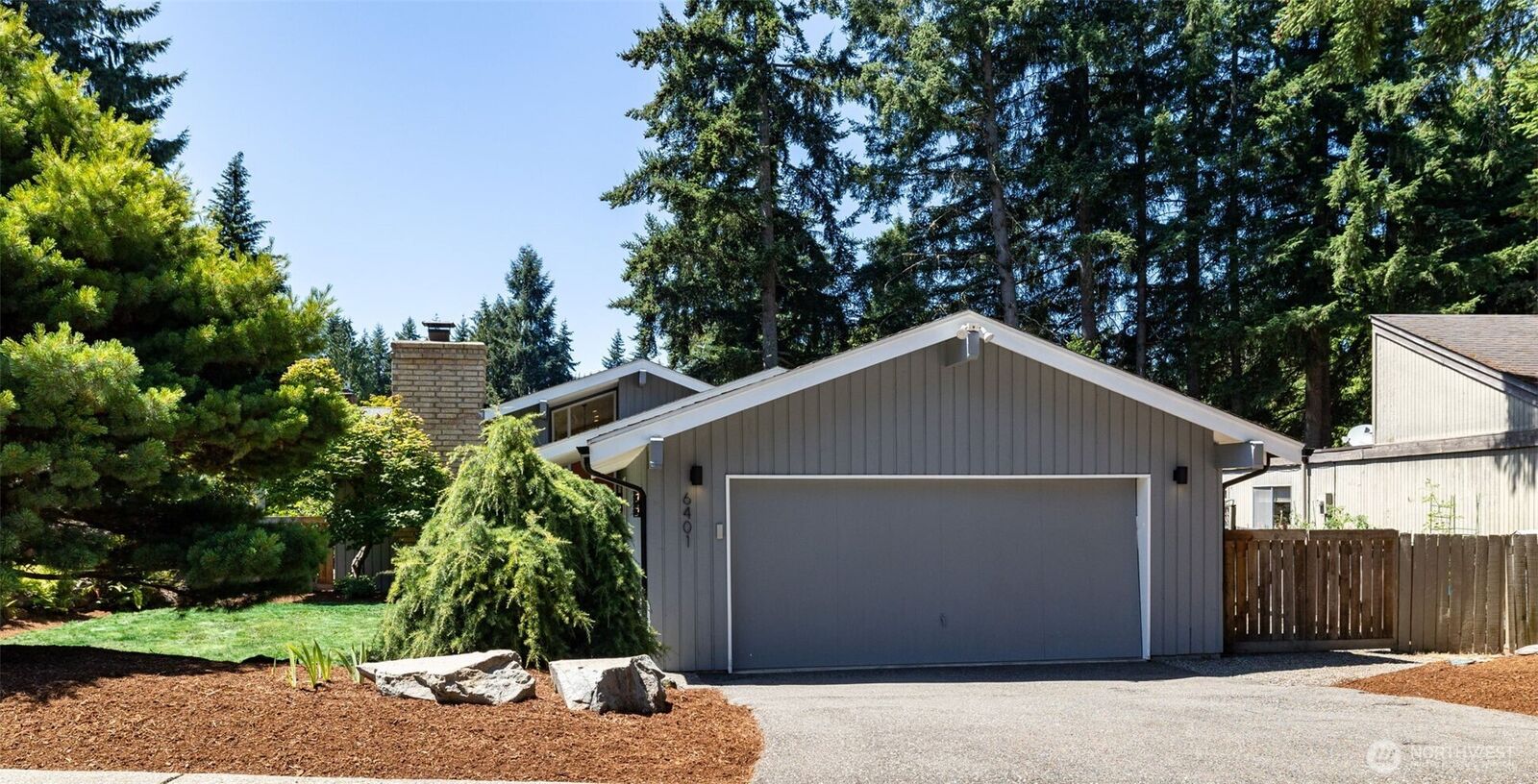 Property Photo:  6401  146th Avenue NE  WA 98052 