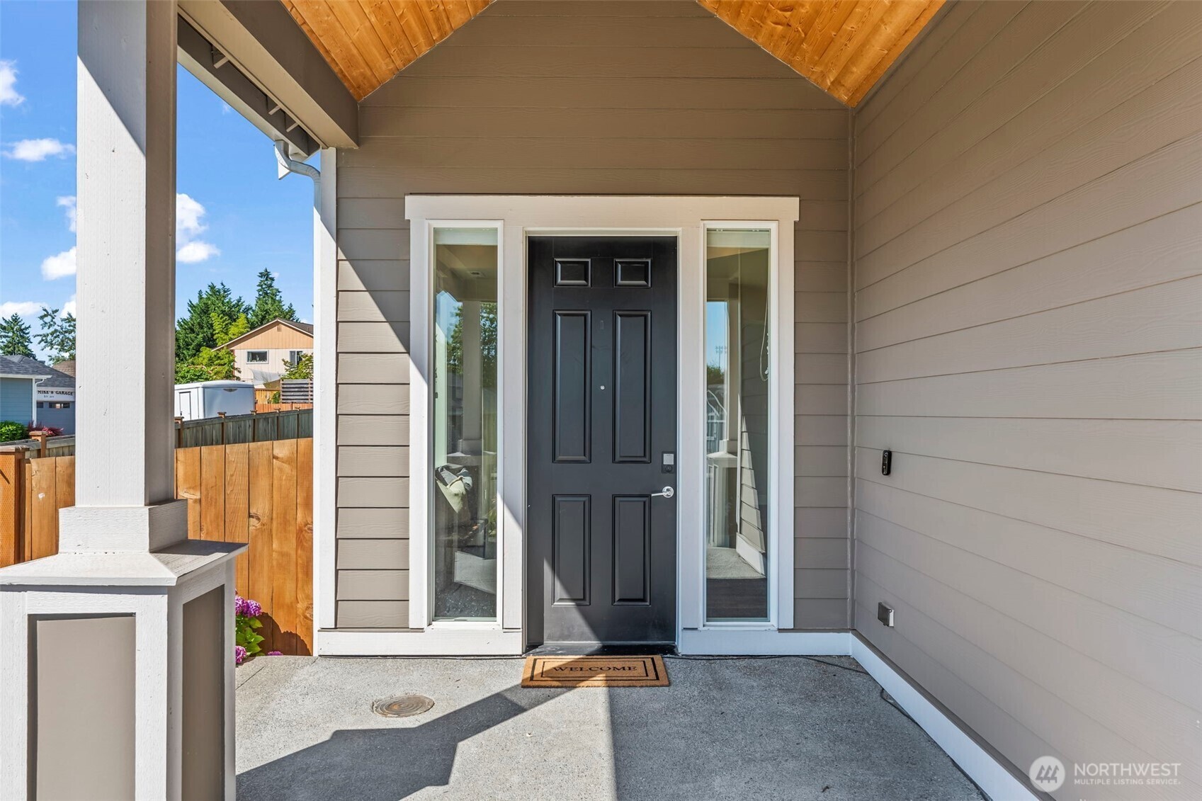 Property Photo: 605 26th Avenue Ct WA 98354