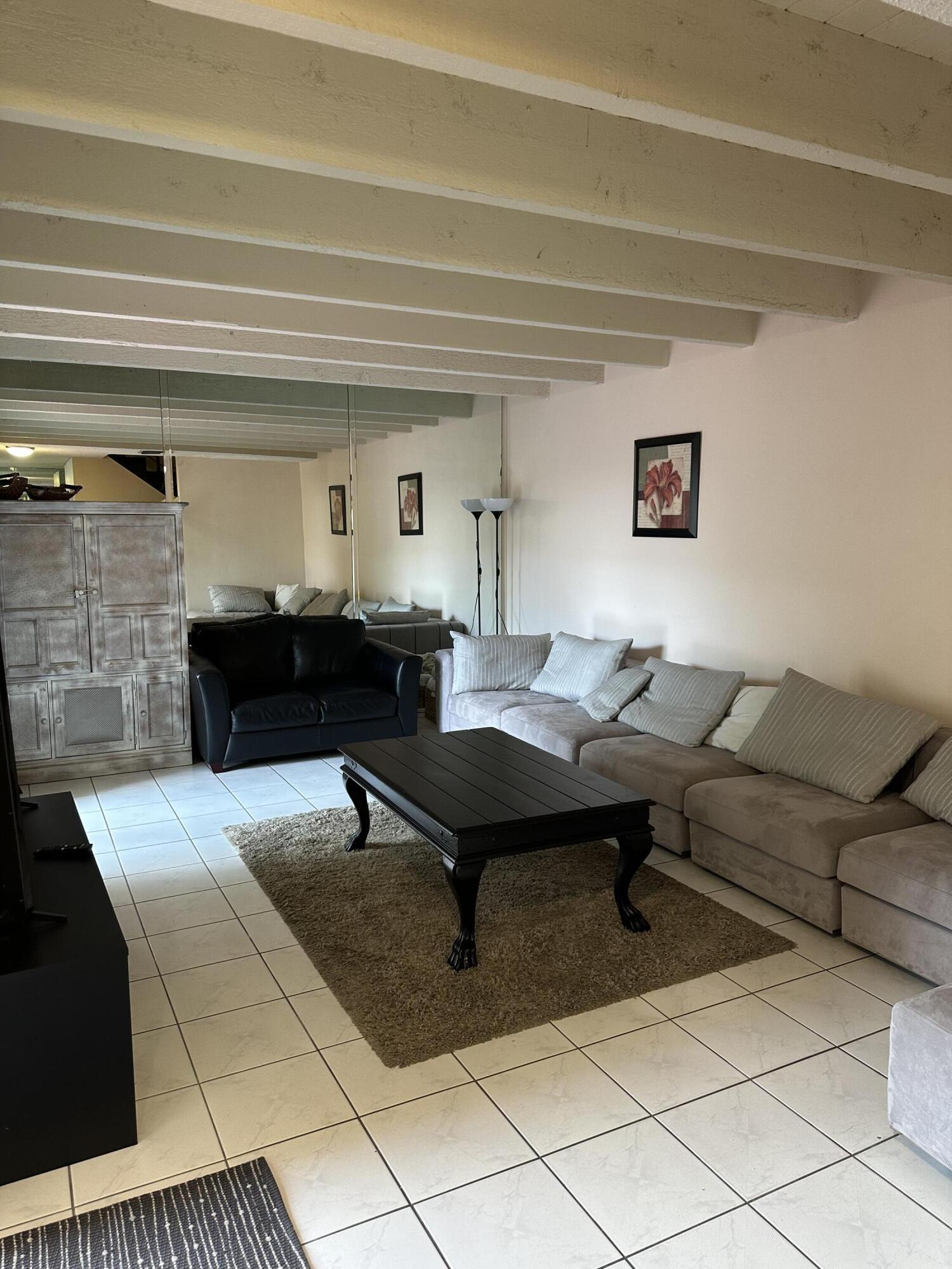 Property Photo: 1562 Shaker Circle FL 33414