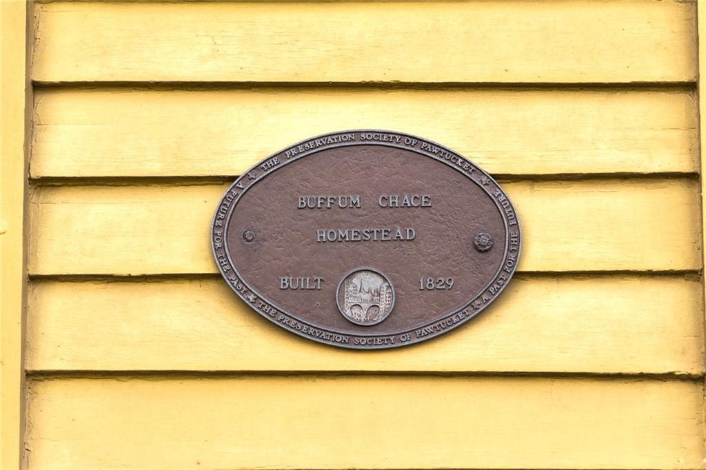 Property Photo: 603 East Avenue RI 02860