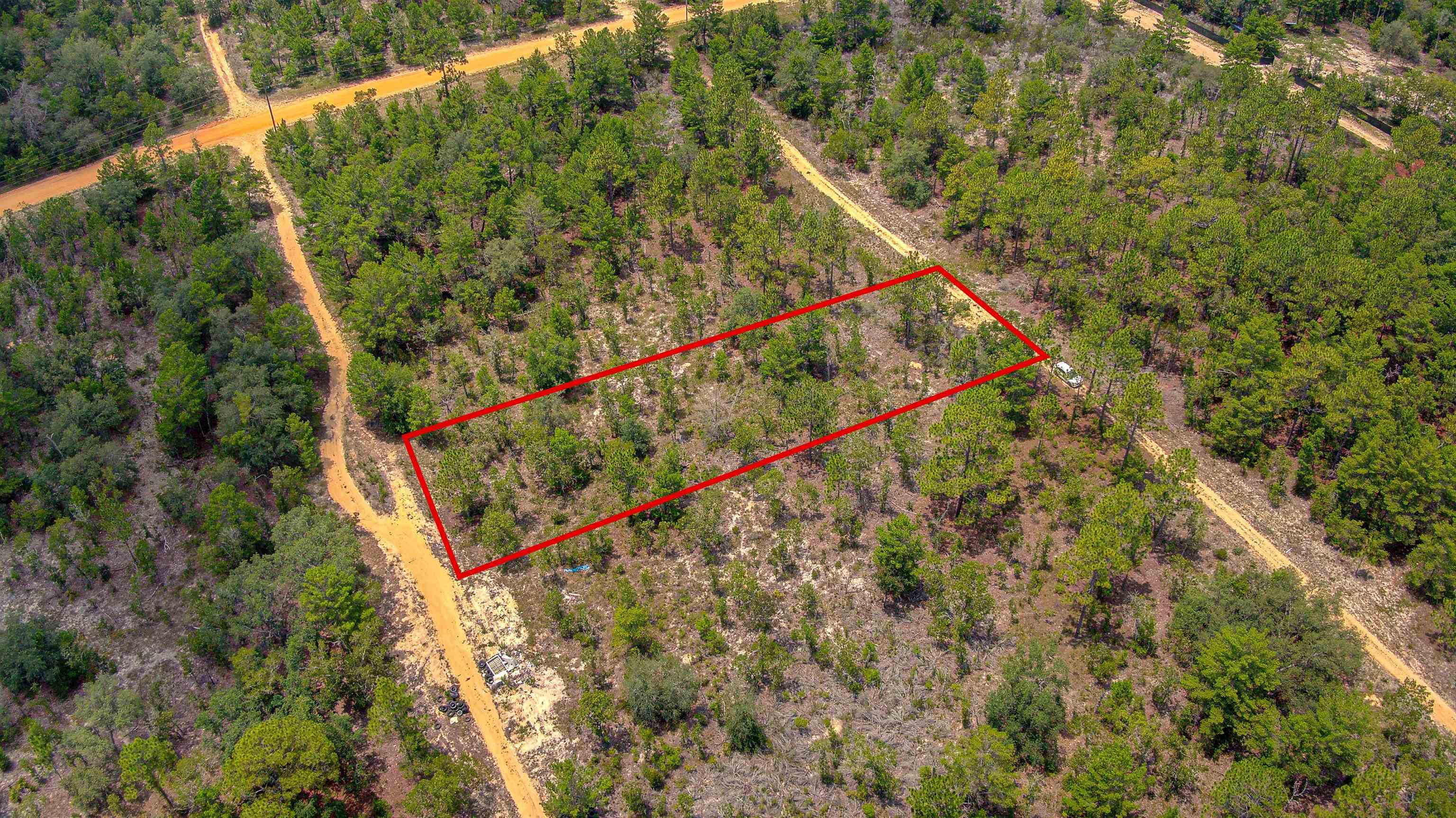 Property Photo: 214 Flamingo Dr FL 32148