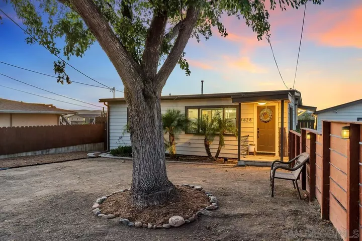 Property Photo:  8628 Prospect Ave  CA 92071