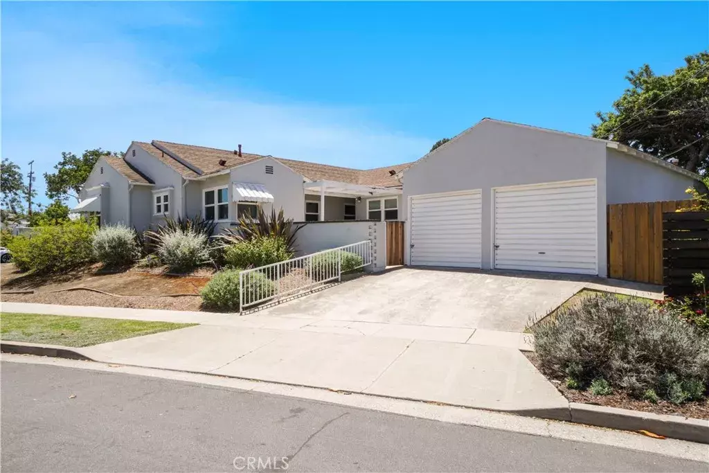 Property Photo:  7801 Flight Avenue  CA 90045 