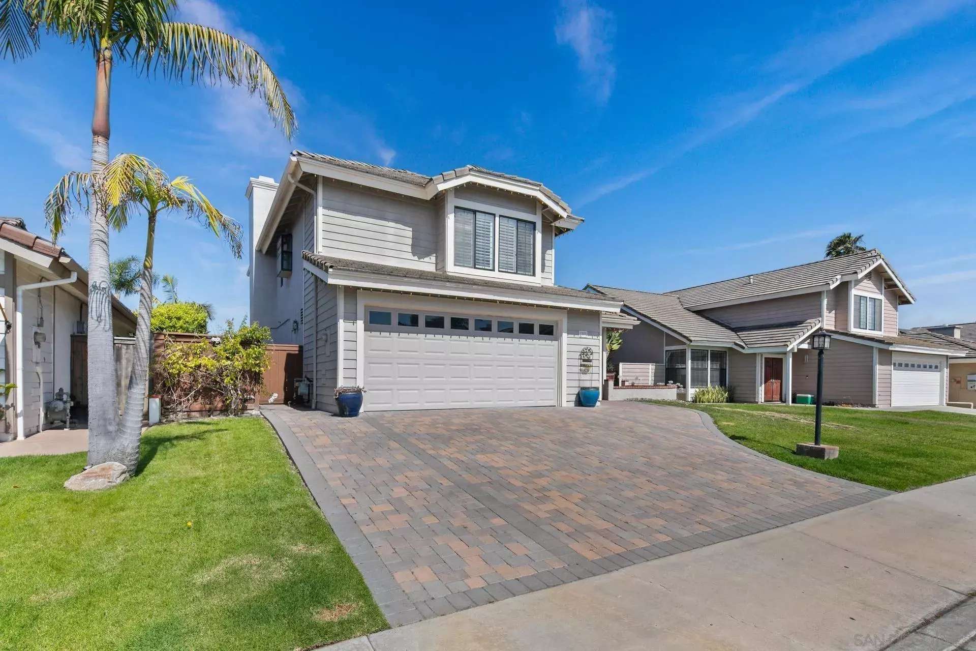 Property Photo:  1705 Hawk View Dr  CA 92024 