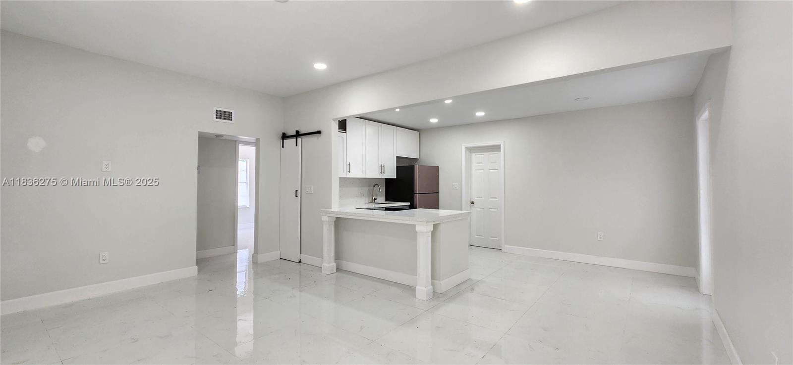 Property Photo: 830 NE 143rd St FL 33161