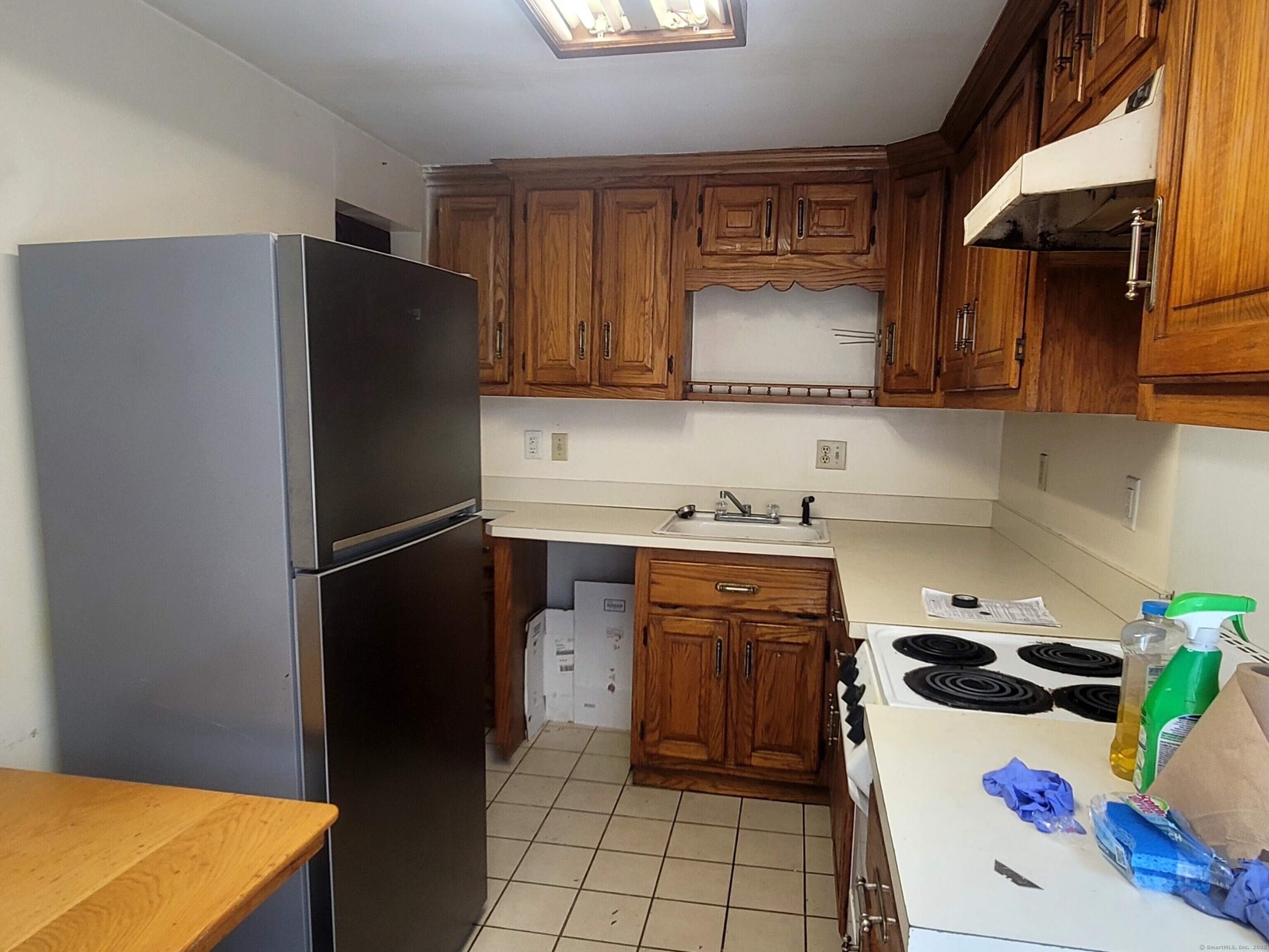 Property Photo: 173 Fairview Avenue CT 06606