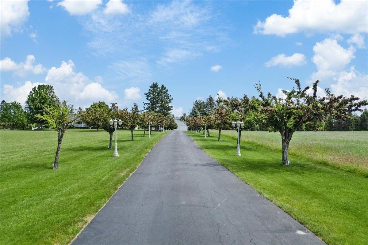 Property Photo:  17310 N Sands Rd  WA 99021 