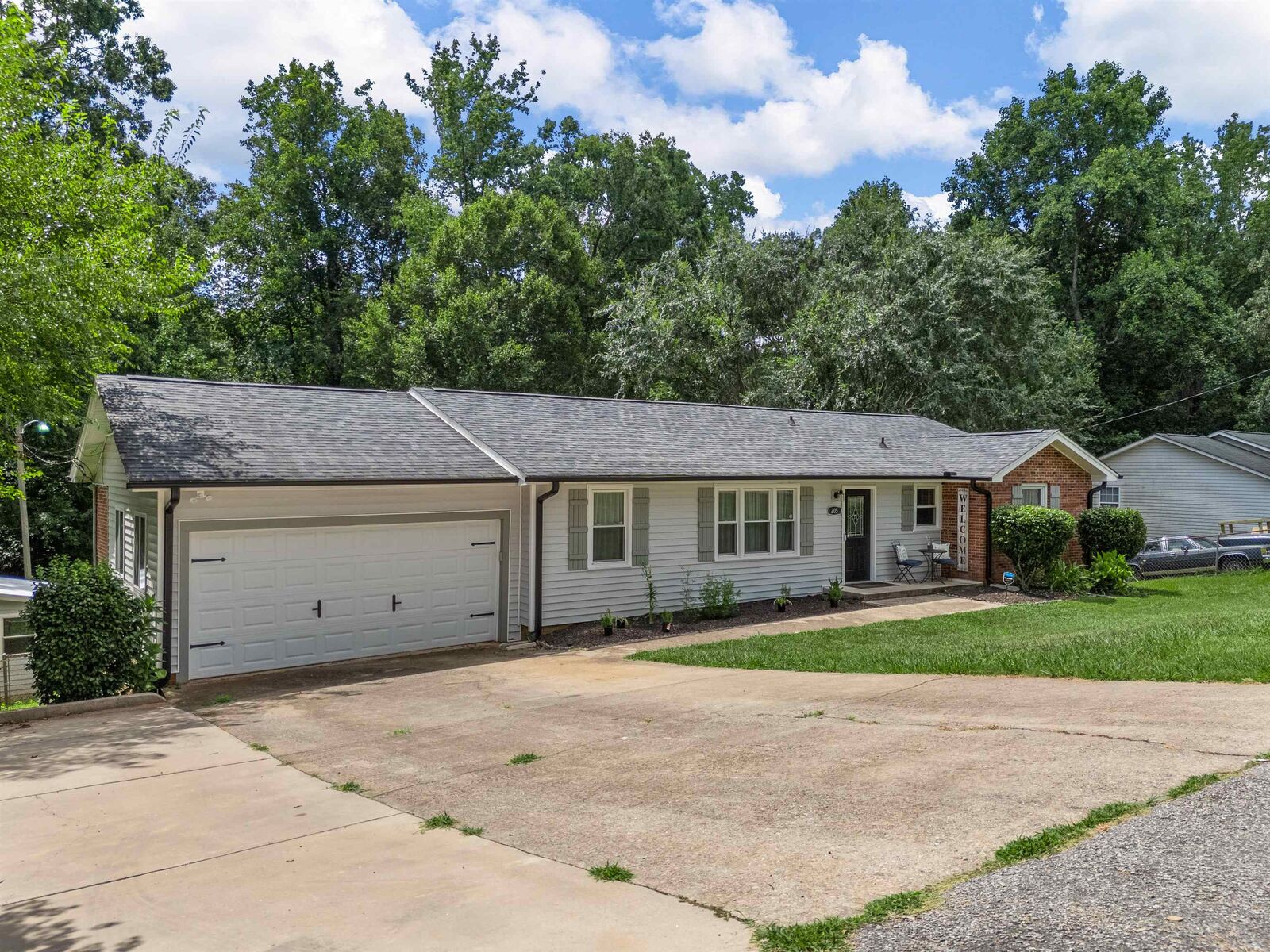 Property Photo:  205 Maxie Avenue  SC 29611 