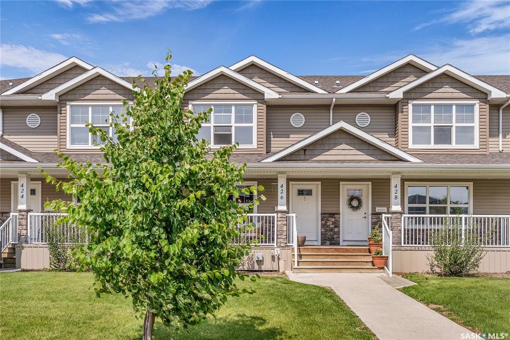 Property Photo: 426 Maningas Bend SK S7W 0V6