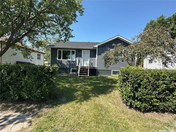 Property Photo:  303 2nd Street NE  SK S0K 4V0 