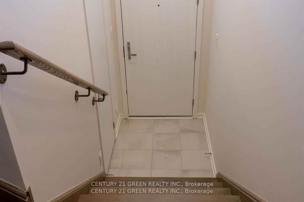 Photo de la propriété: 142 Landsbridge Street ON L7E 2E1