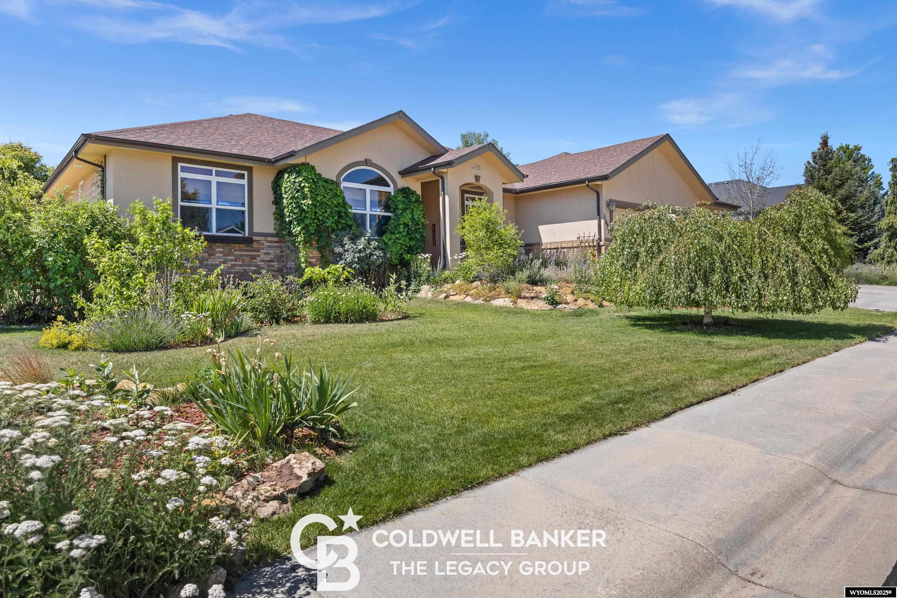 Property Photo: 4521 E 22nd WY 82609