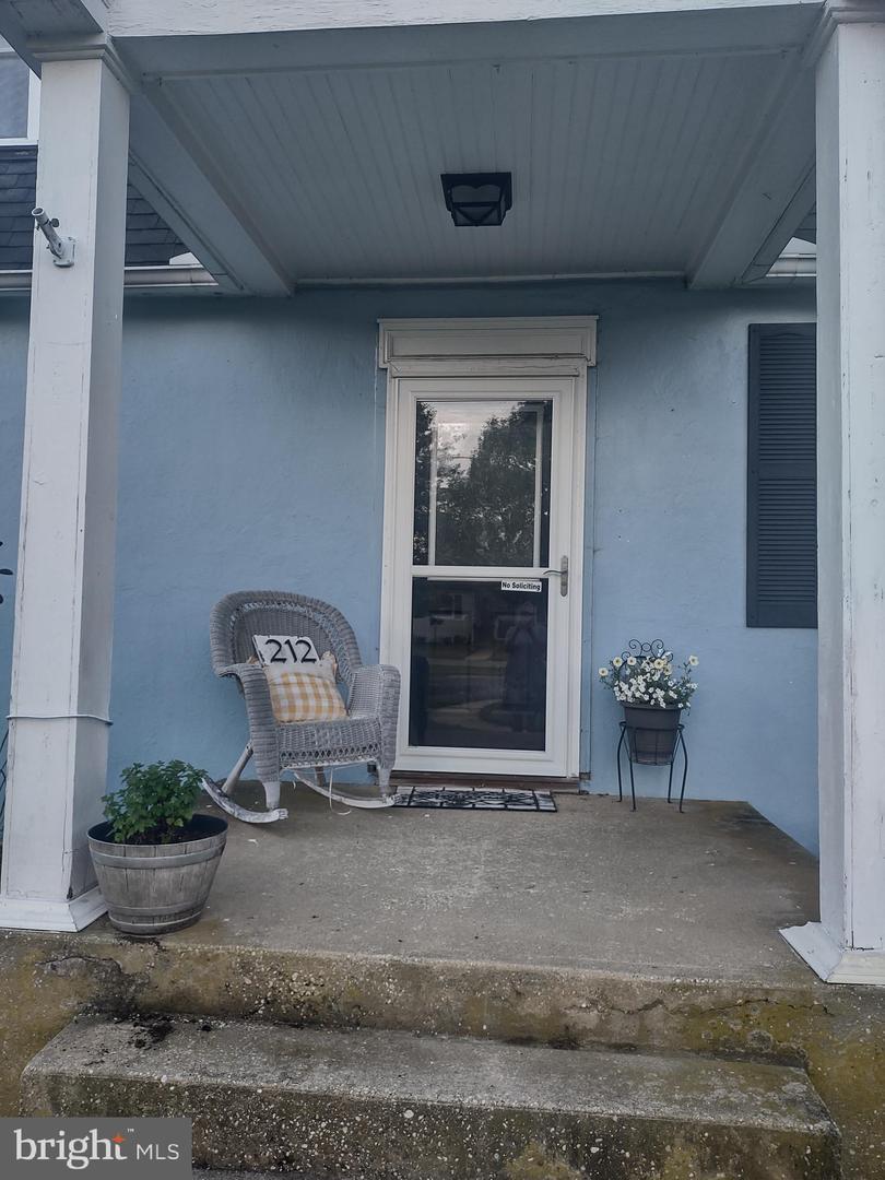 Property Photo: 212 Park Circle MD 21921