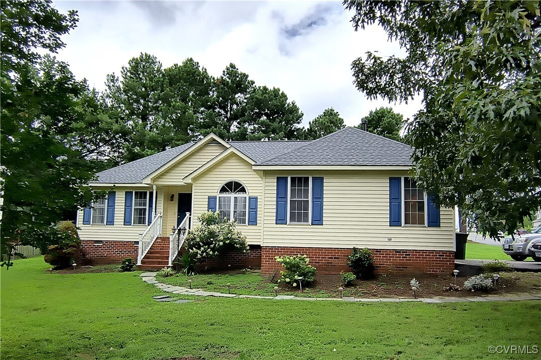 Property Photo: 13830 Kentwood Forest Drive VA 23831