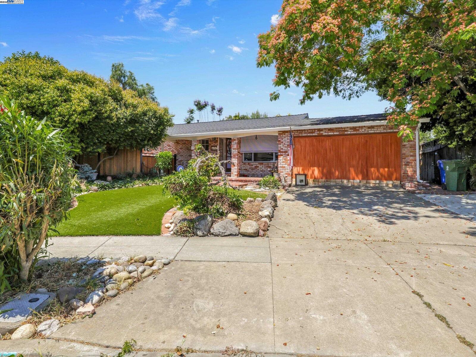 Property Photo: 4961 Wheeler Dr CA 94538