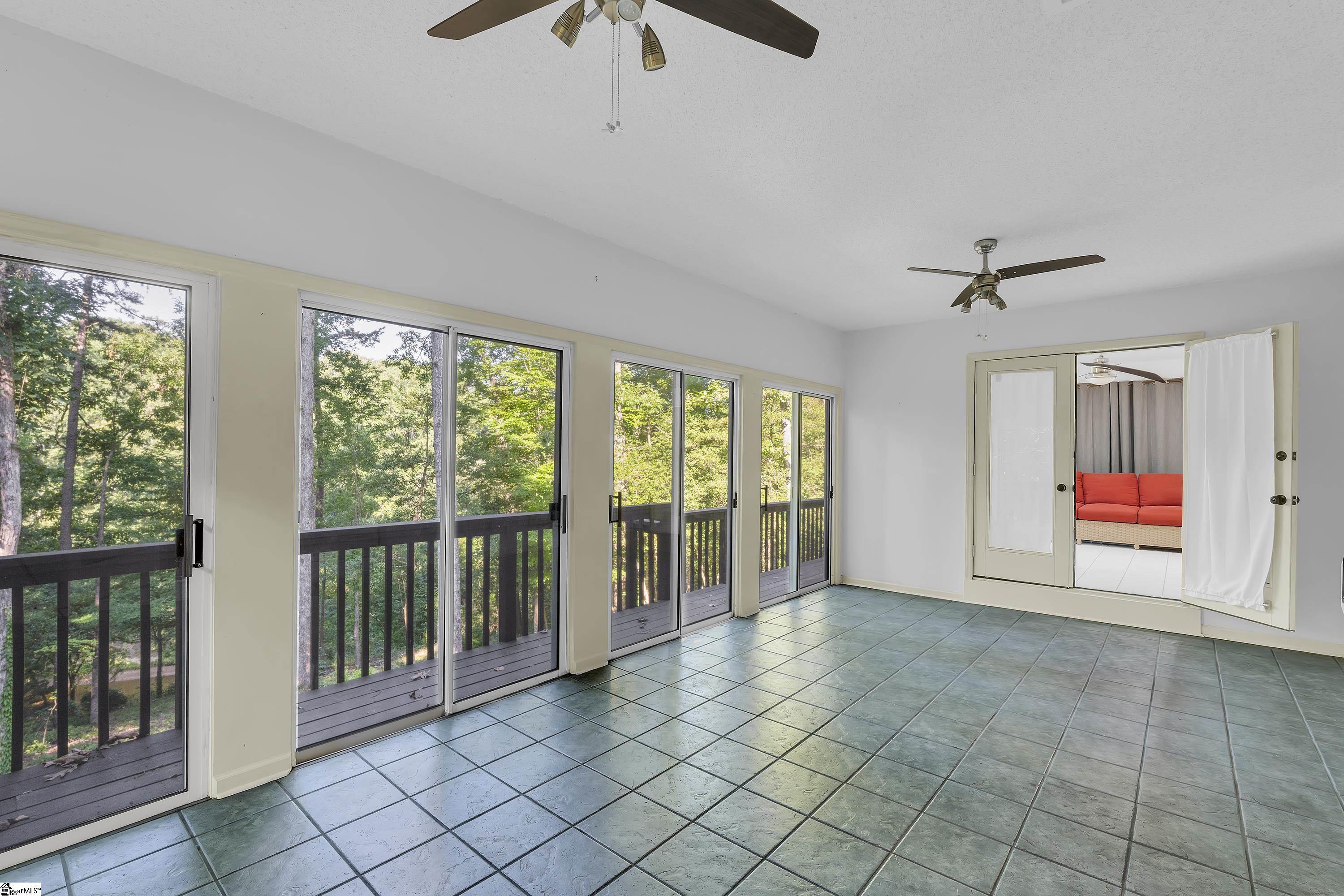 Property Photo: 113 Cumberland Drive SC 29369