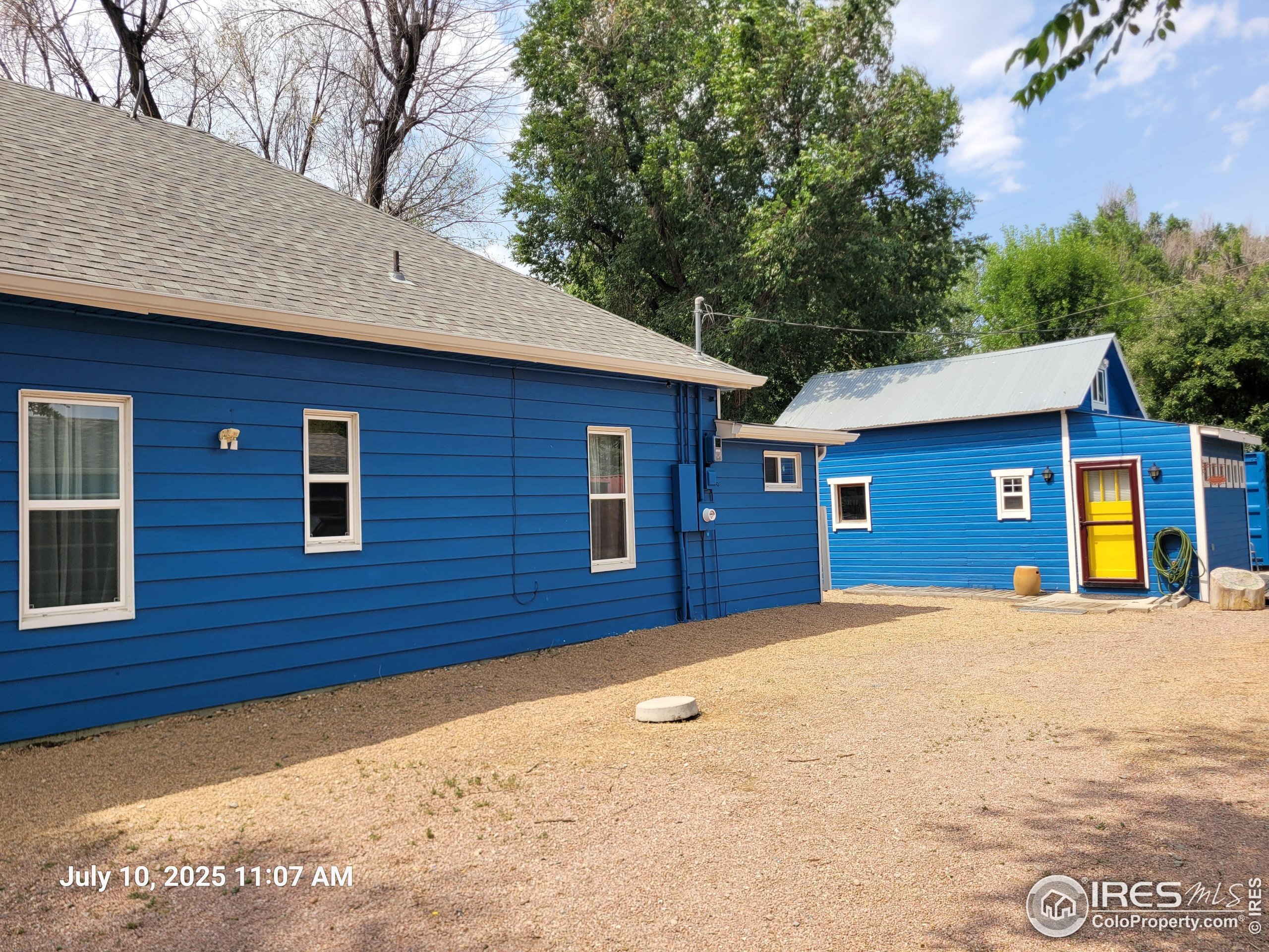 Property Photo: 1327 Poplar St CO 80534