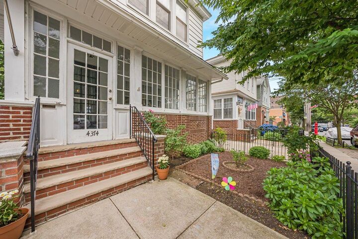 Property Photo: 4374 Katonah Avenue NY 10470