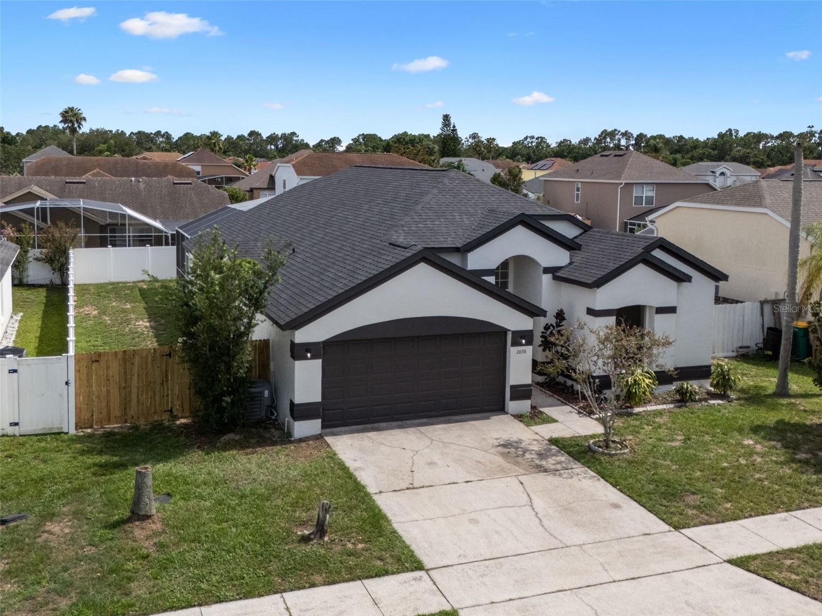 Property Photo: 2898 Picadilly Circle FL 34747