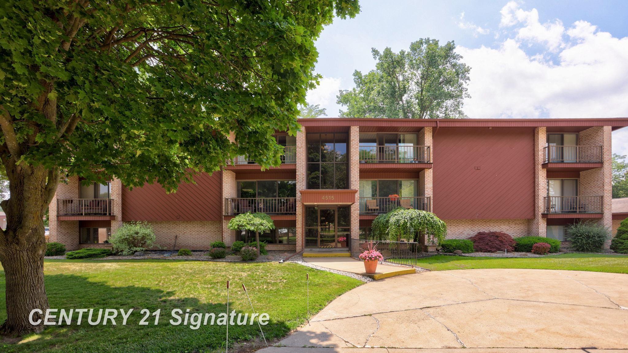 Property Photo: 4515 Gratiot Road 11 MI 48638