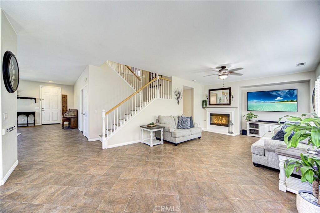 Property Photo: 37361 Stellarview Avenue CA 92563