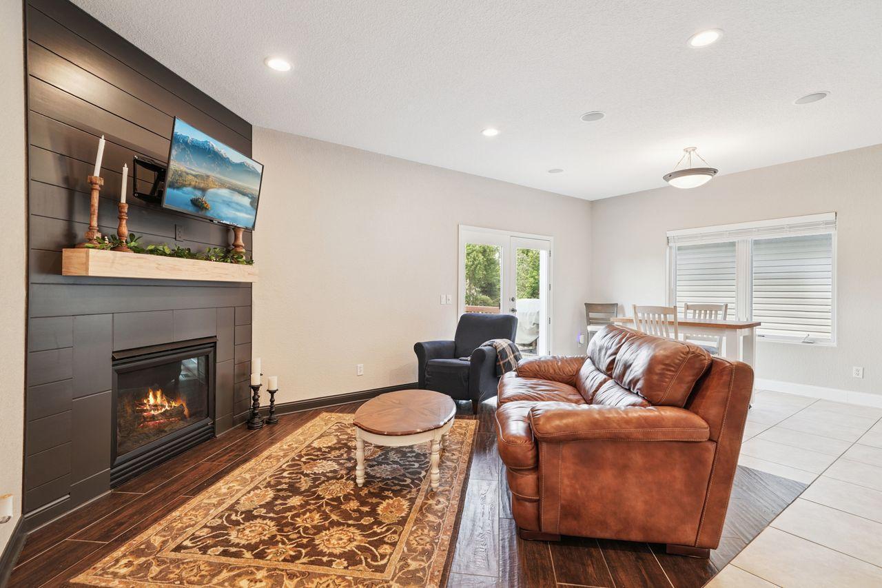 Property Photo: 1326 Beachcomber Boulevard MN 55387