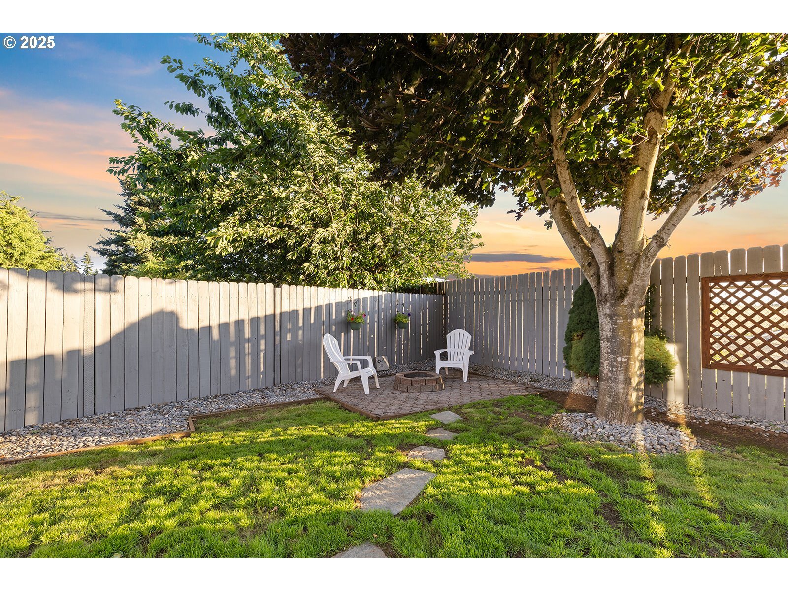 Property Photo: 9716 NE 104th Ct WA 98662