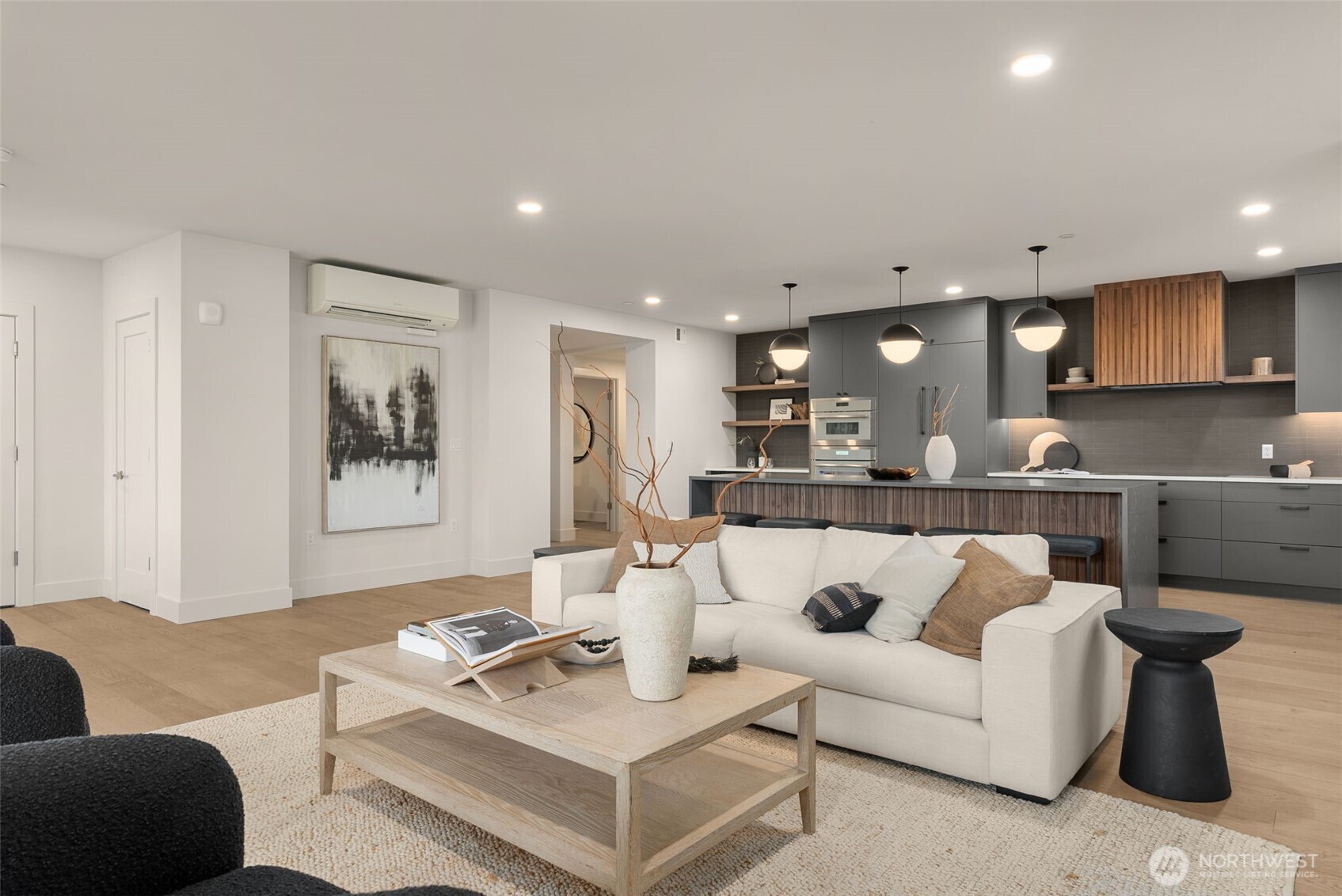 Property Photo: 238 4th Avenue 300 WA 98033