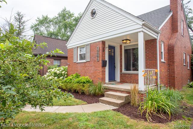 Property Photo: 10096 Hart Avenue MI 48070