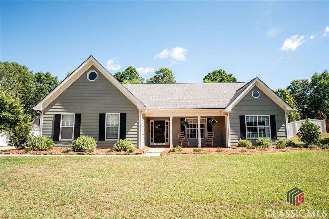 Property Photo:  106 Niagara Drive  GA 30677 