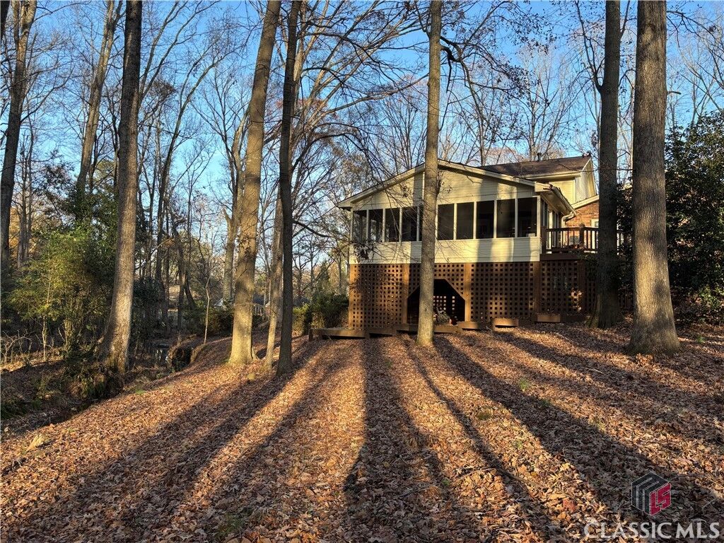 Property Photo:  1070 Canterbury Road  GA 30677 