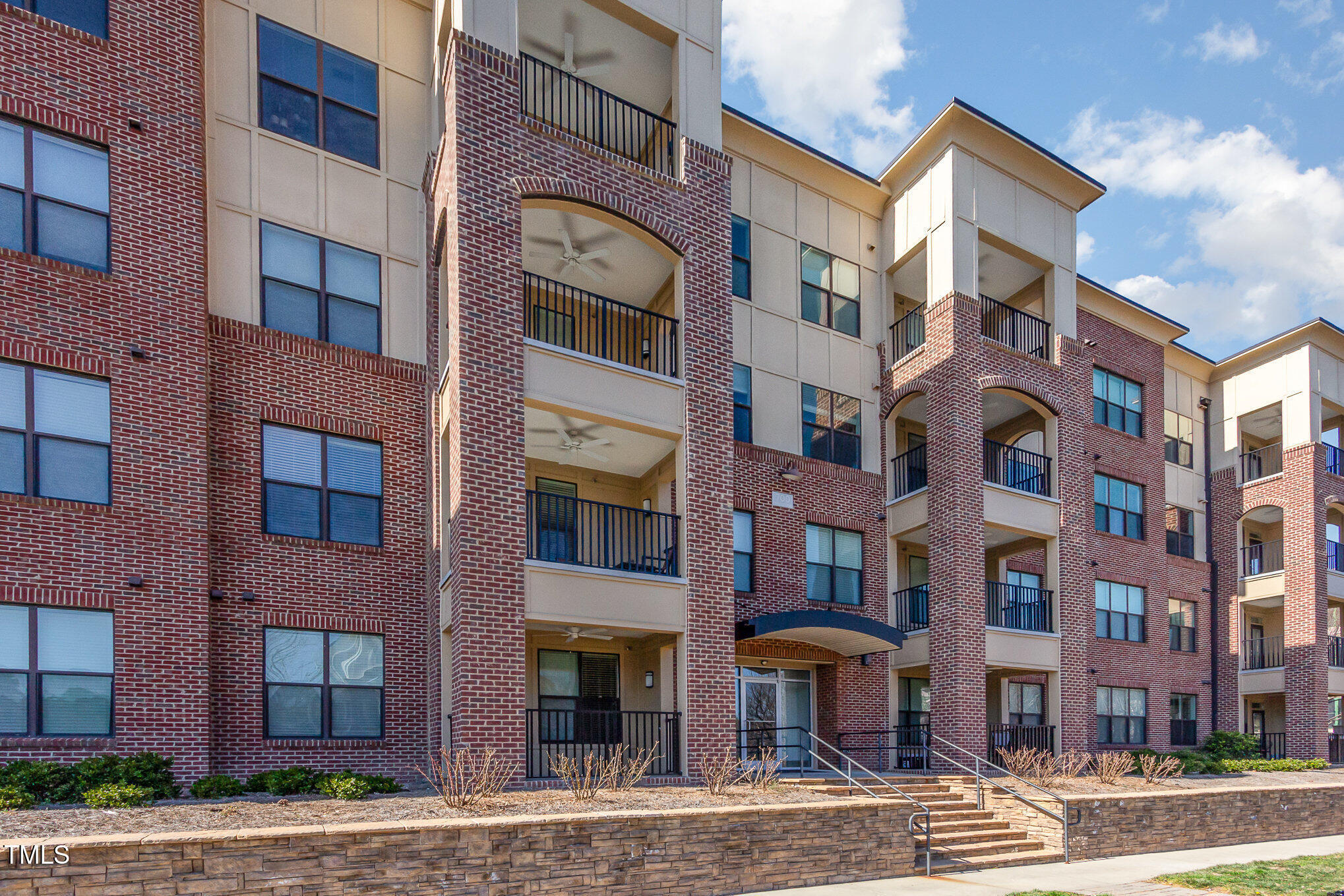 Property Photo:  700 Finsbury Street 304  NC 27703 