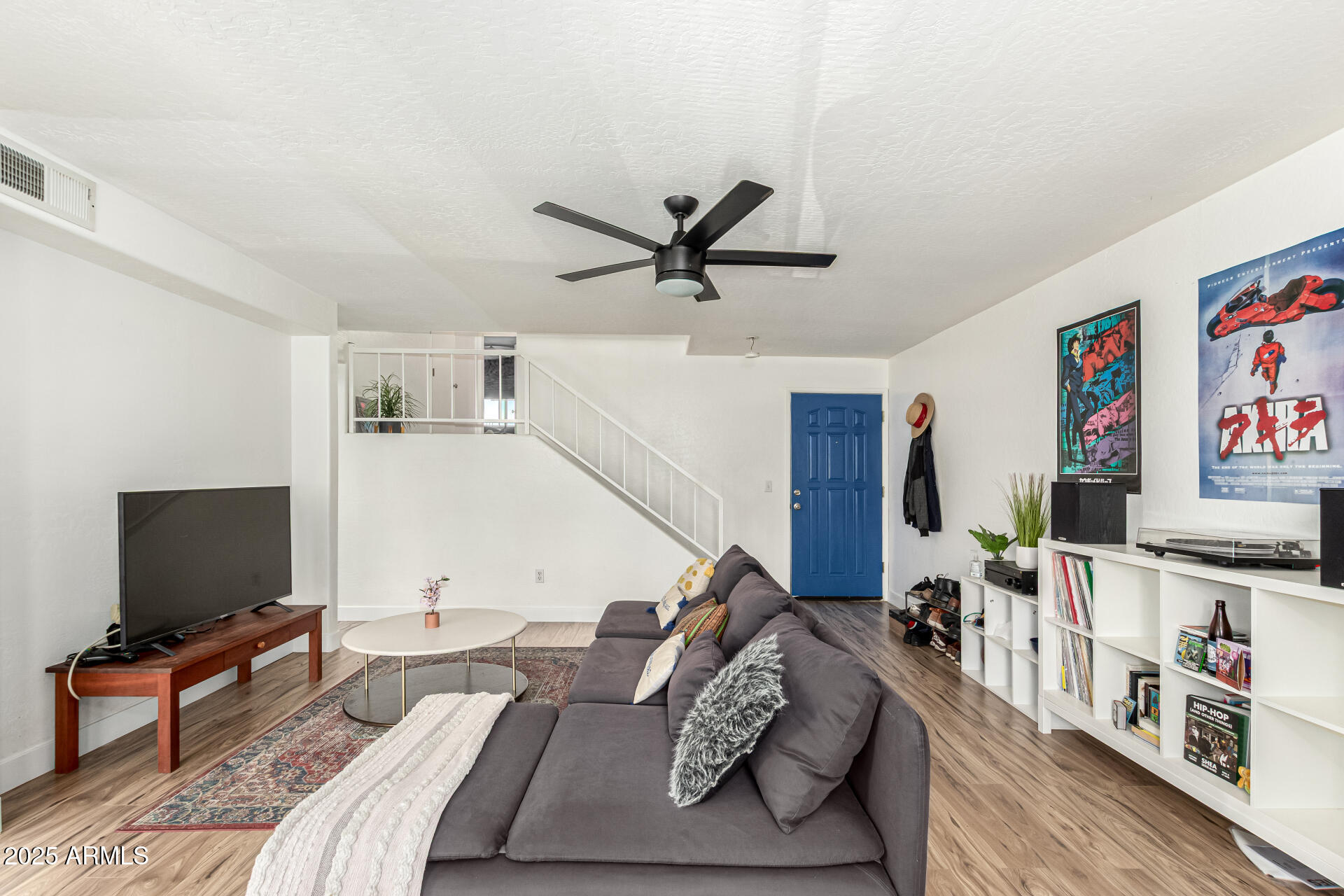 Property Photo: 151 E Broadway Road 204 AZ 85282