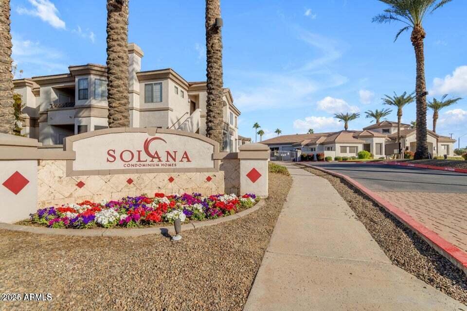 Property Photo: 1941 S Pierpont Drive 2055 AZ 85206