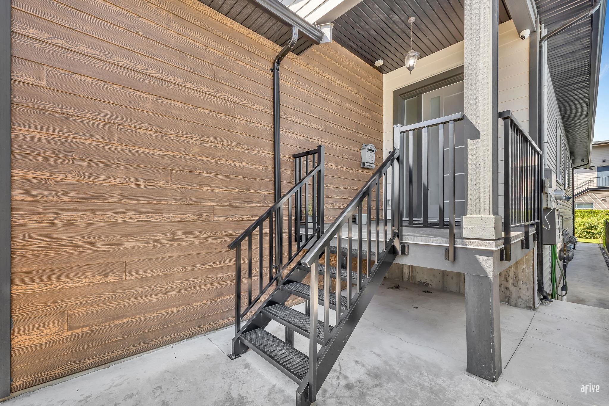 Photo de la propriété: 45801 Reece Avenue B BC V2P 2Z4