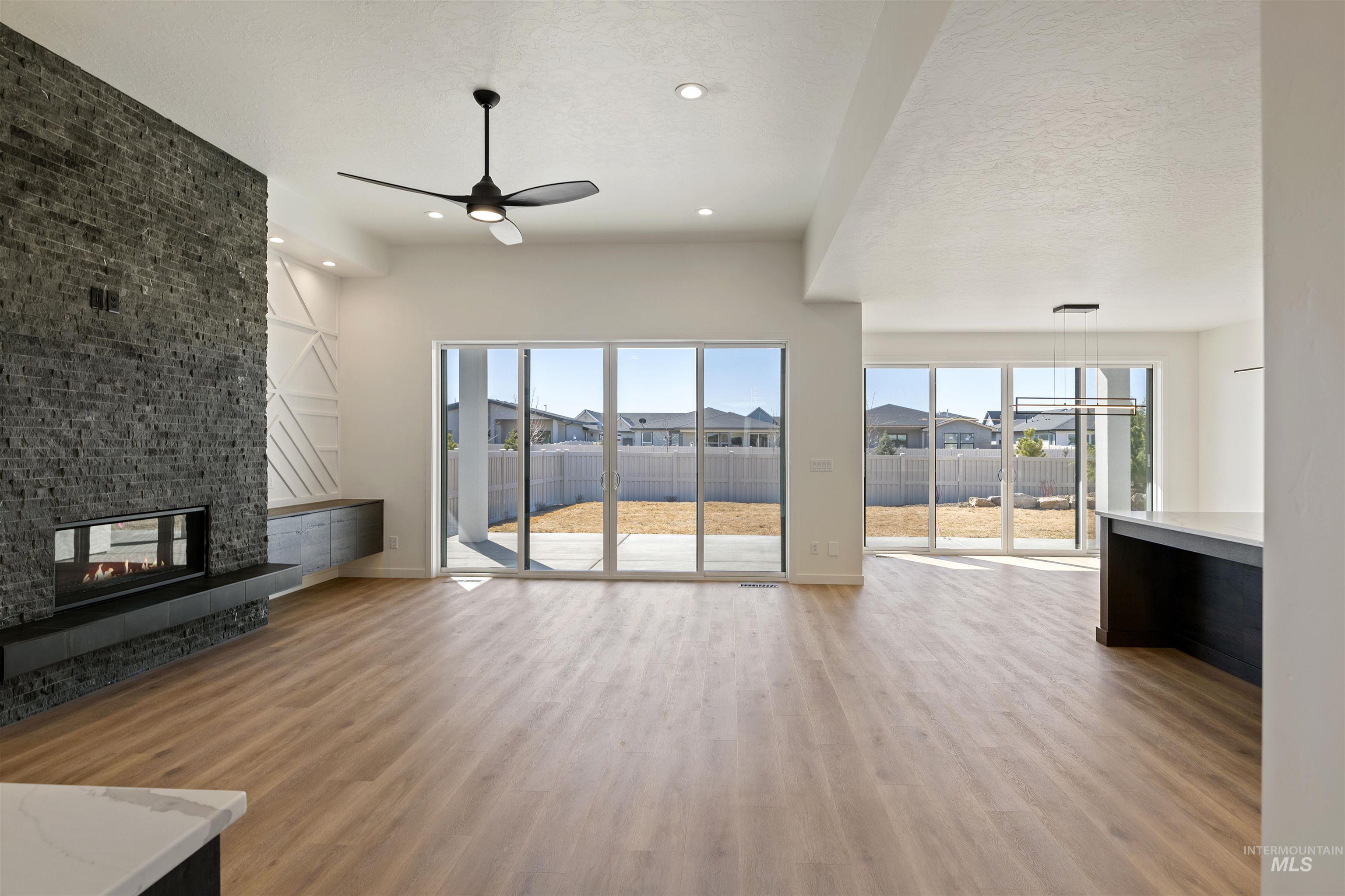 Property Photo: 866 N Danville Ave Lot 6/4 ID 83616