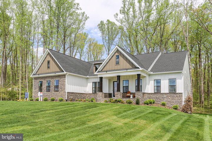 Property Photo: 14645 Fitzwater Drive VA 20181