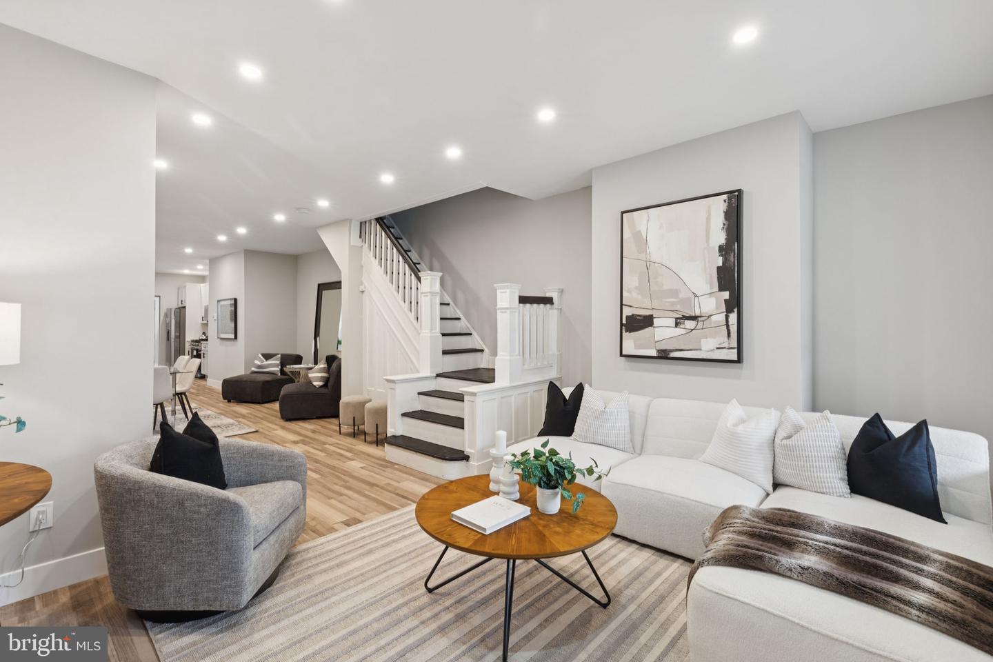 Property Photo: 4913 Pulaski Avenue PA 19144