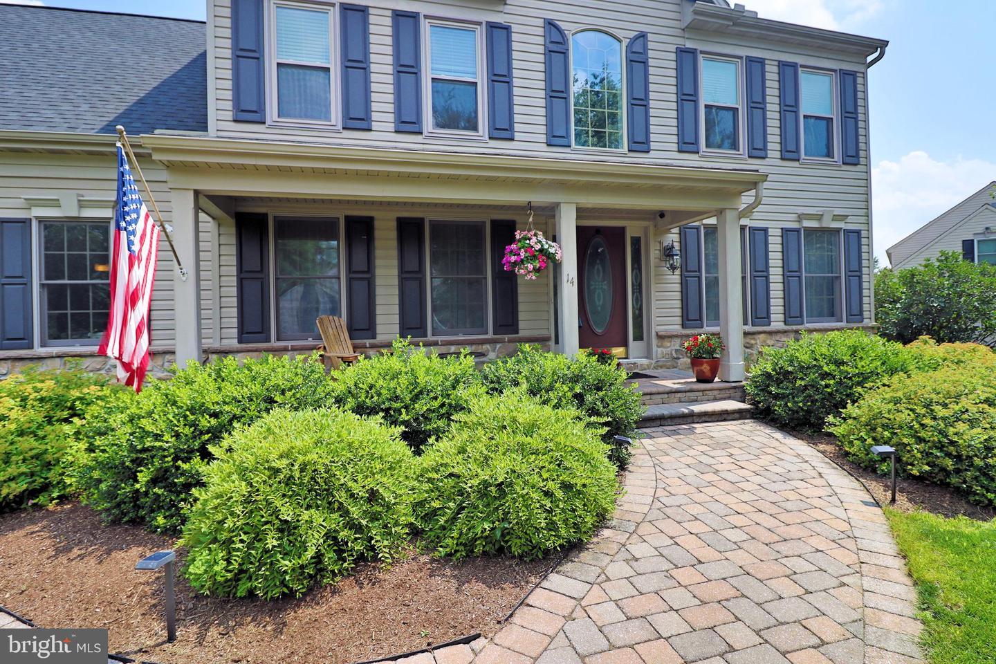 Property Photo: 14 Crimson Lane PA 17543
