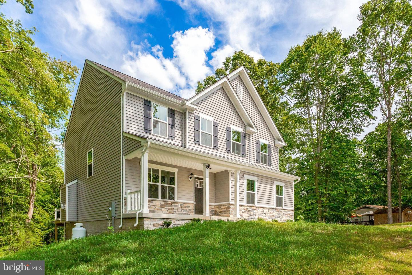 172 Wood Landing Road  Fredericksburg VA 22405 photo