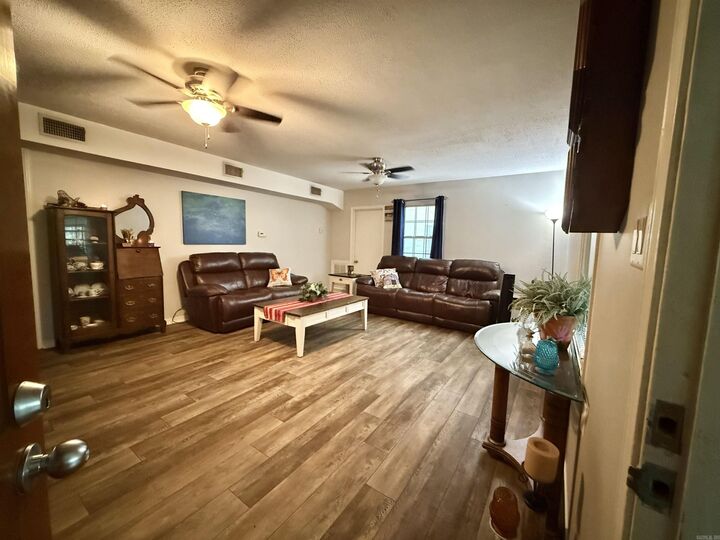 Property Photo: 10847 Hwy 270 E AR 72150