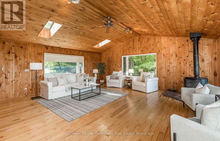 Property Photo: 1090 Muskoka #10 Road ON P0B 1L0