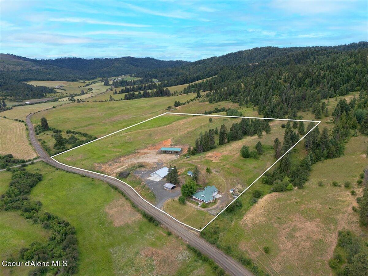Property Photo: 3297 Minaloosa Valley Rd ID 83851