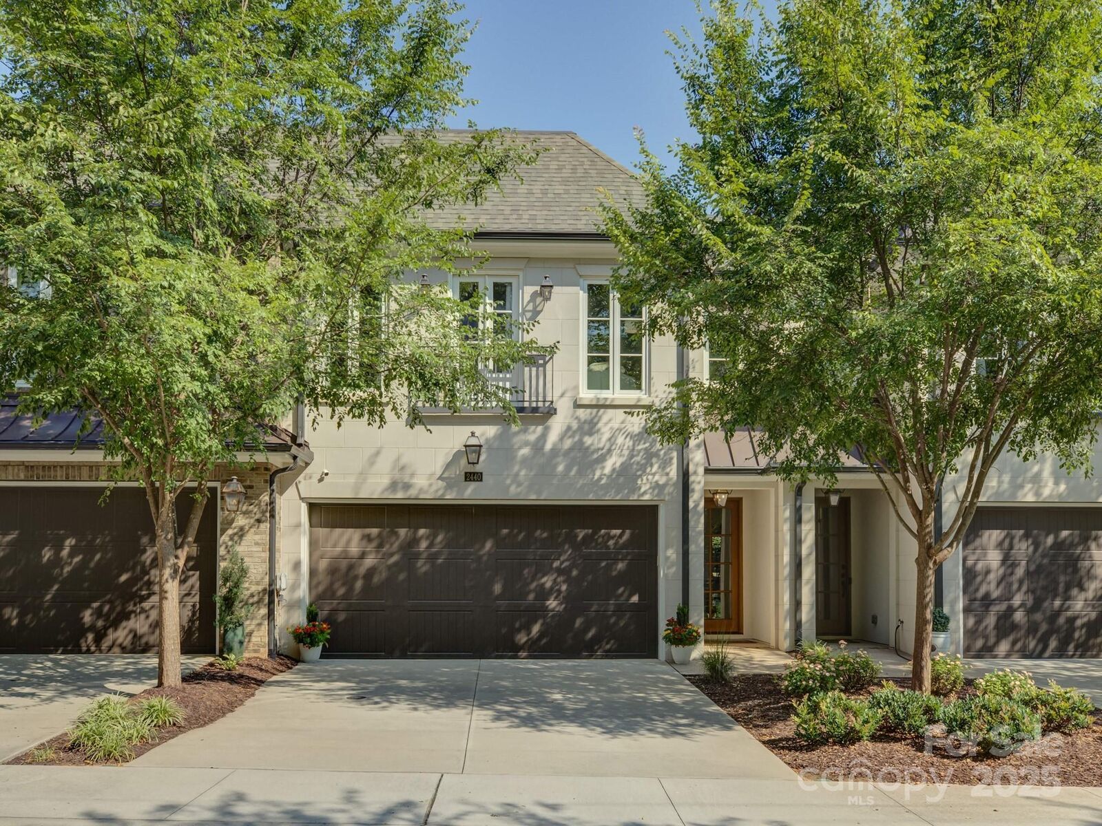 Property Photo:  2440 Vail Avenue  NC 28207 