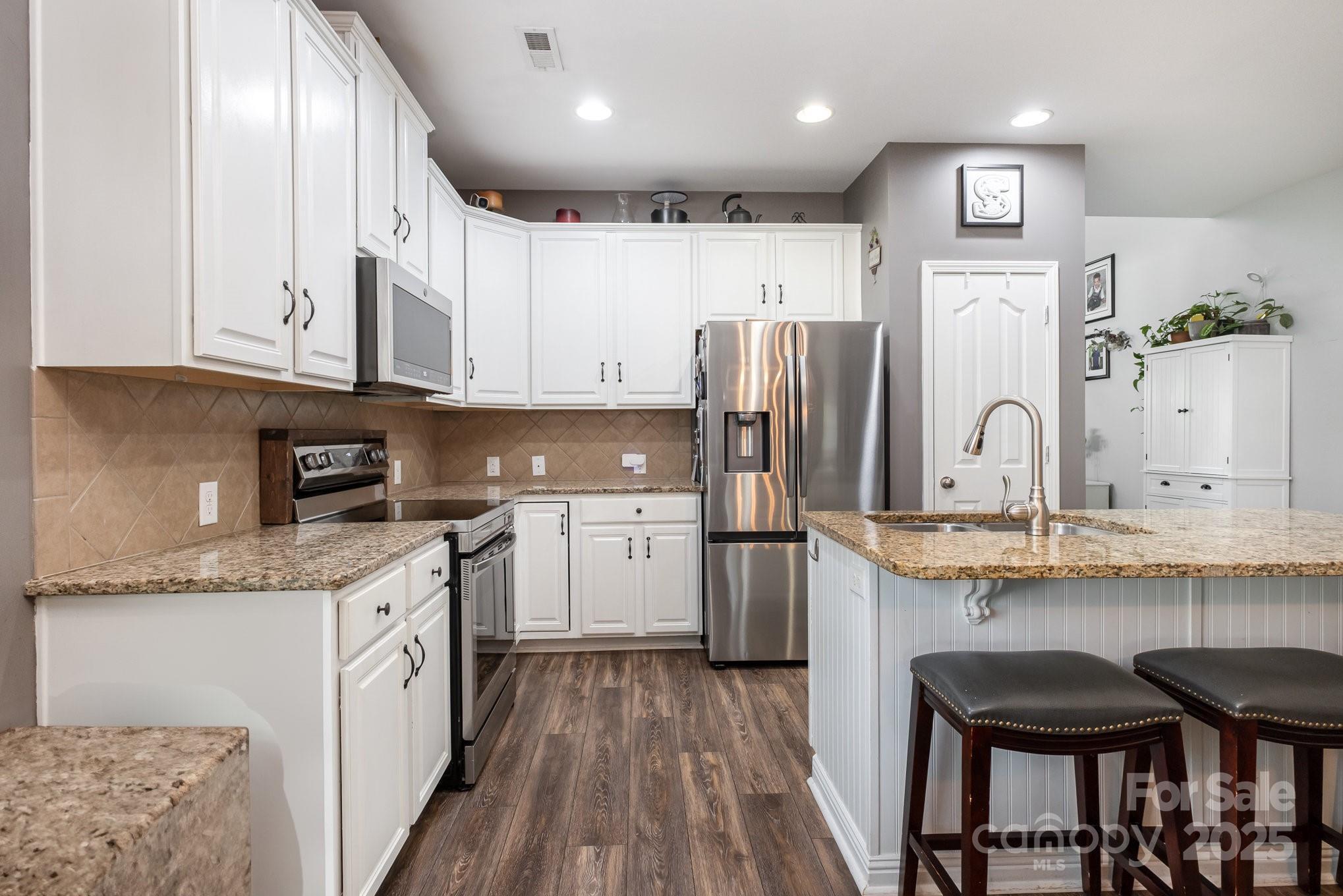 Property Photo: 217 Fielding Street NC 28120