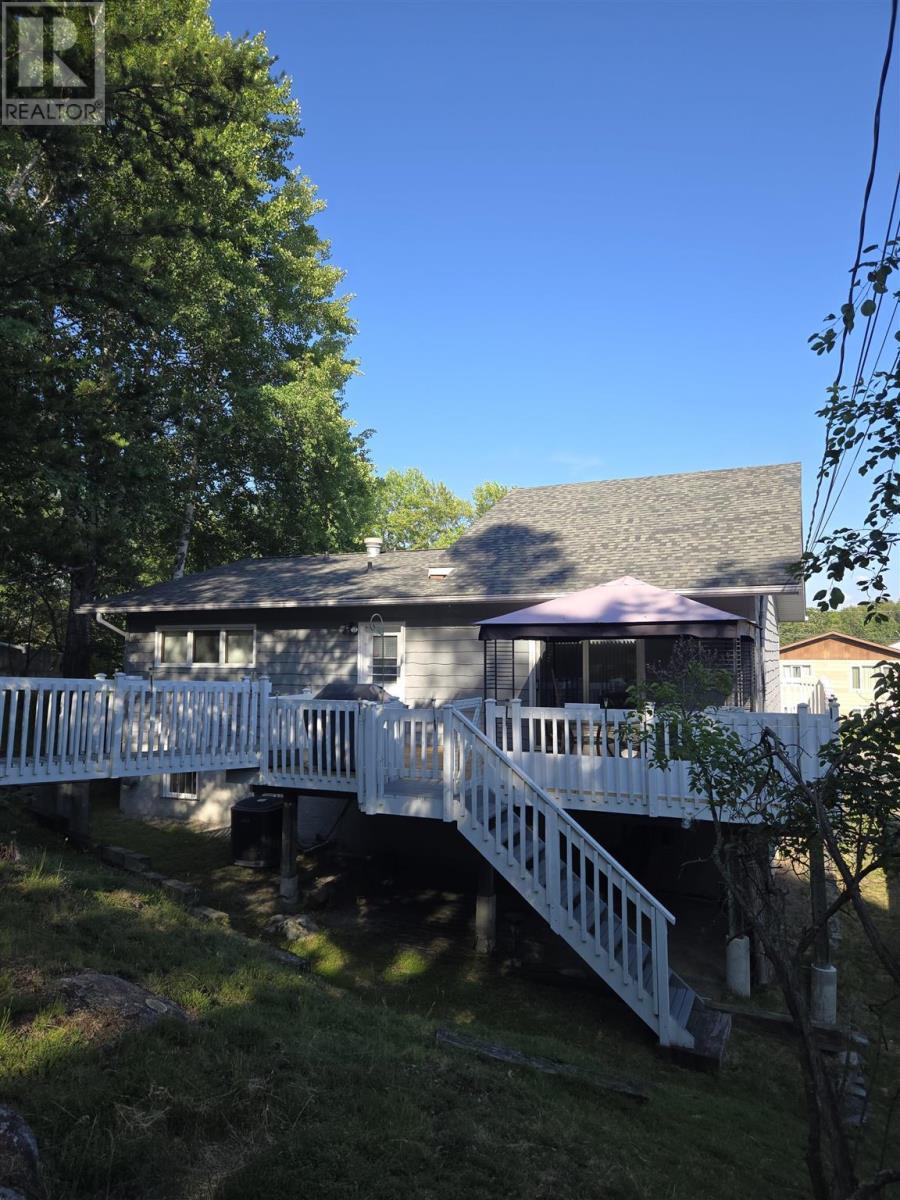 Property Photo: 20 Amethyst St ON P9N 4B7