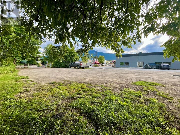 Property Photo:  219 Broadway Street West  BC V0G 1R0 