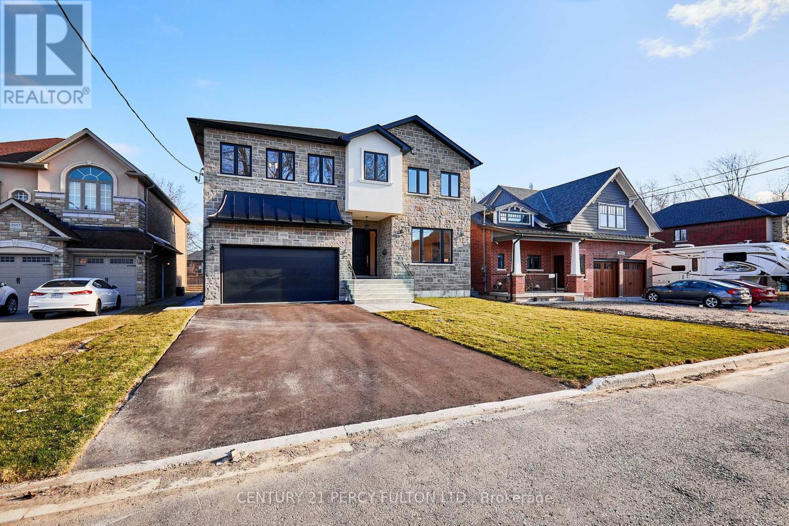 Property Photo: 2955D Seabreeze Road ON L1S 1X6